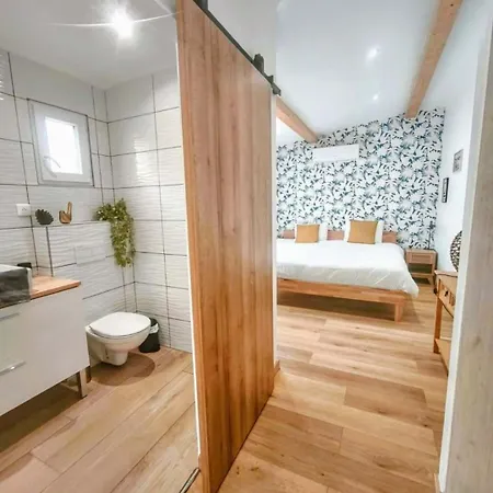Гостевой дом Isula Bella 4*