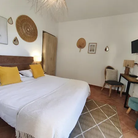 Guest house Isula Bella Figari (Corsica)